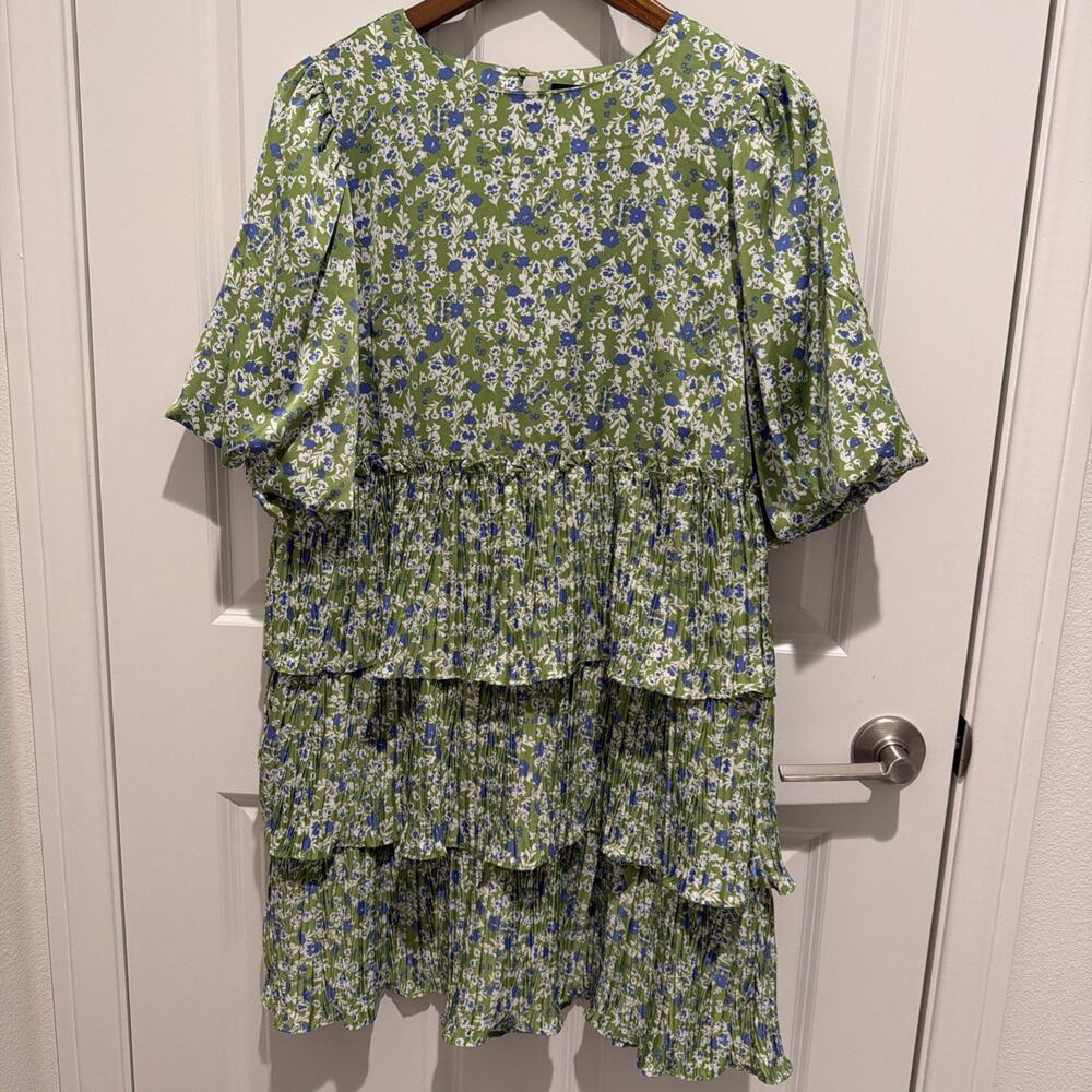 Code Mode Floral Puff Sleeve Tiered Ruffle Mini Dress Keyhole Button Size L